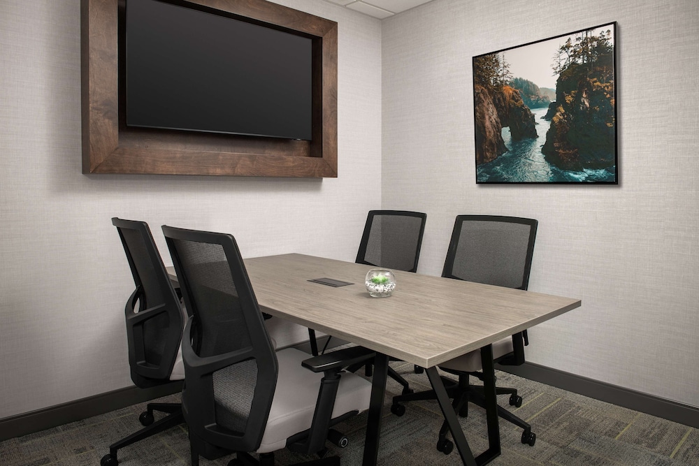 Hampton Inn & Suites Portland Hillsboro Evergreen Park - photo 30