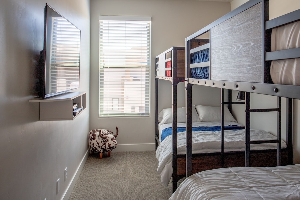 Town Center Resort - photo 169