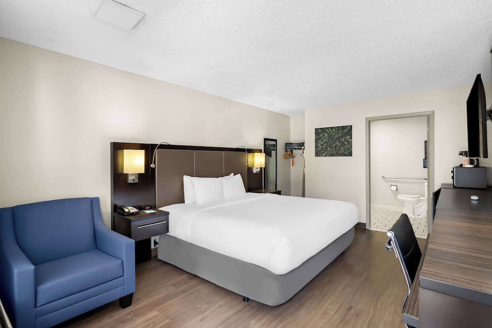 Quality Inn & Suites Monticello - photo 18