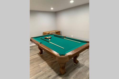 Just Renovated Camelback Ski On Off Snow Tubing Paintball — 4-Star Luxury Hotel in Tannersville, United States