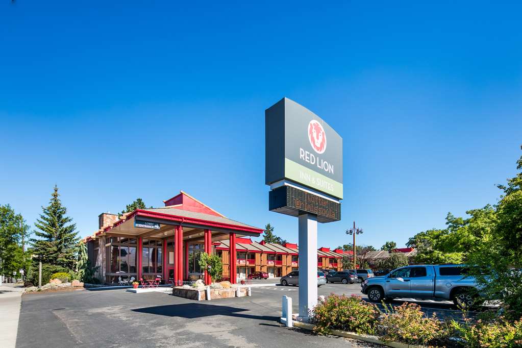 Red Lion Inn & Suites Missoula - photo 3