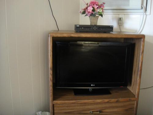 California Motel - photo 29