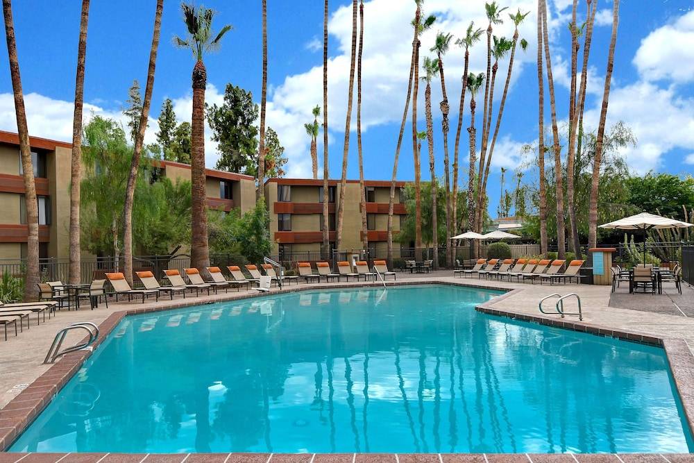DoubleTree by Hilton Phoenix Tempe - photo 2