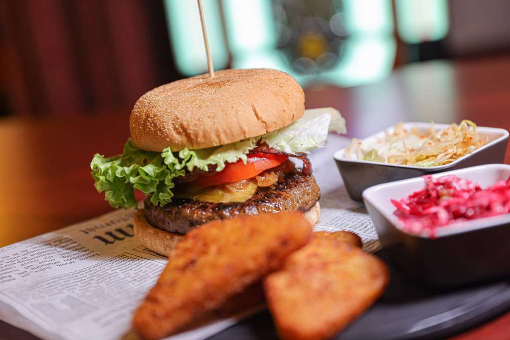 מזון ומשקאות