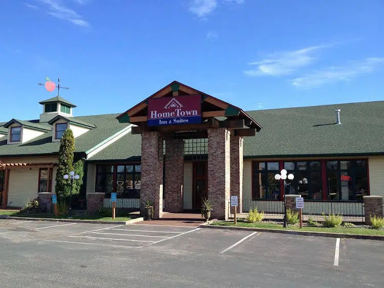 AmericInn Belle Plaine - photo 18