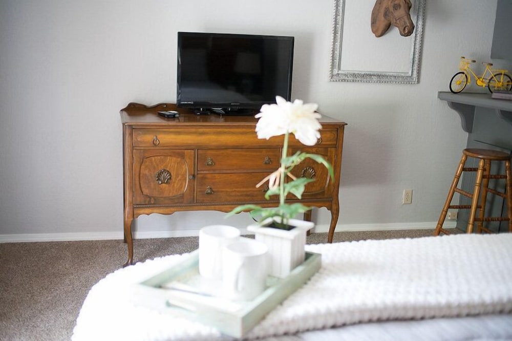 Lazy Z Resort - photo 11