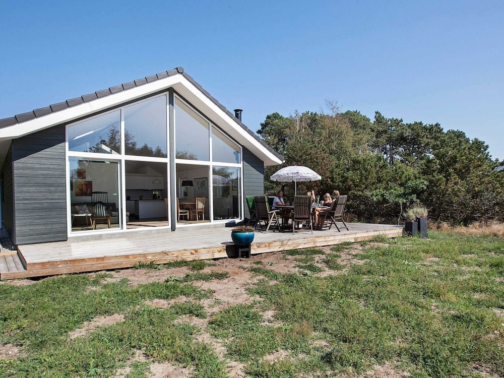 6 Person Holiday Home in Nykobing Sj by Traum — 4-Star Luxury Hotel in Nykobing Sjaelland, Denmark