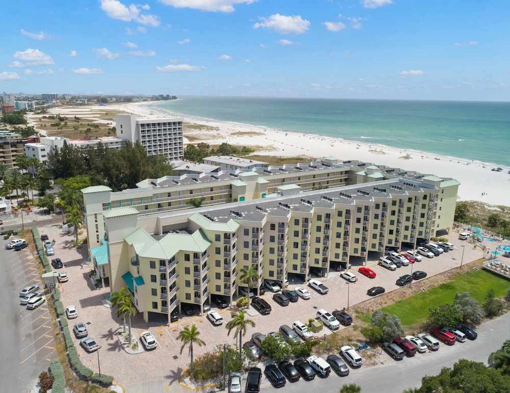 Sunset Vistas 206S in Saint Pete Beach, United States