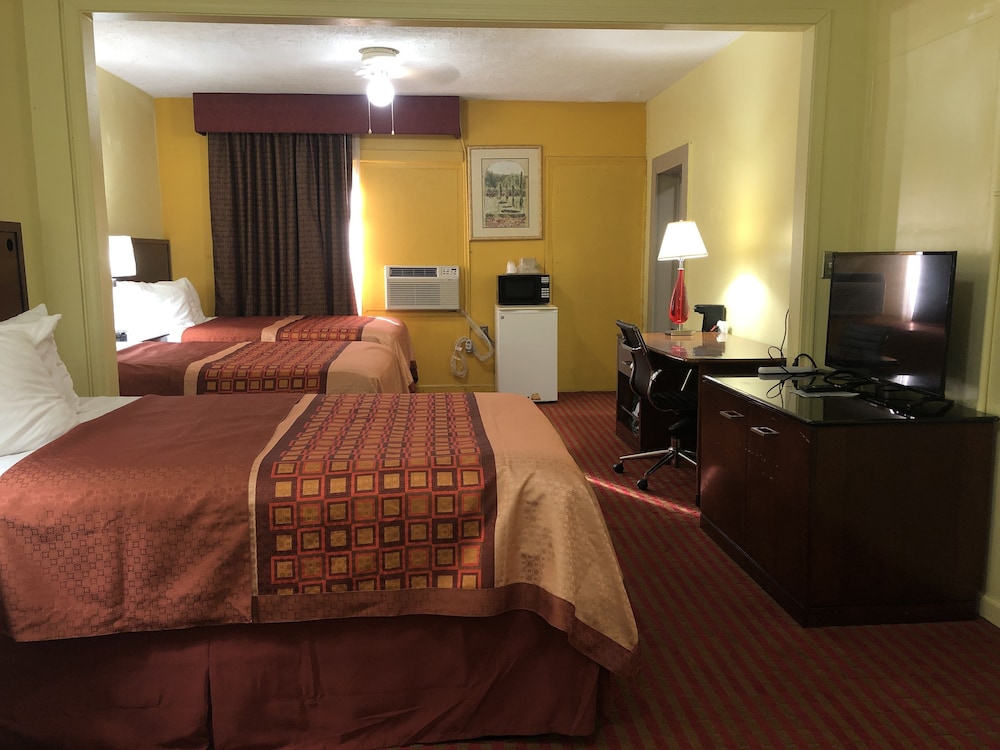 Ellijay Inn - photo 7