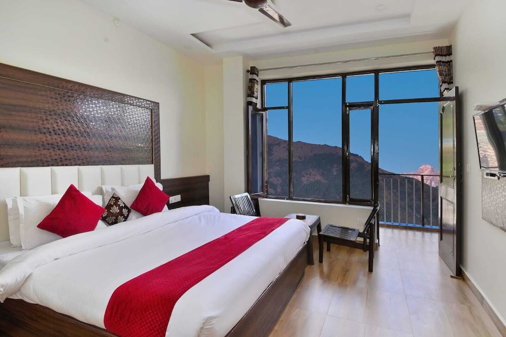 Hotel Forest Hill in Dharamsala, India