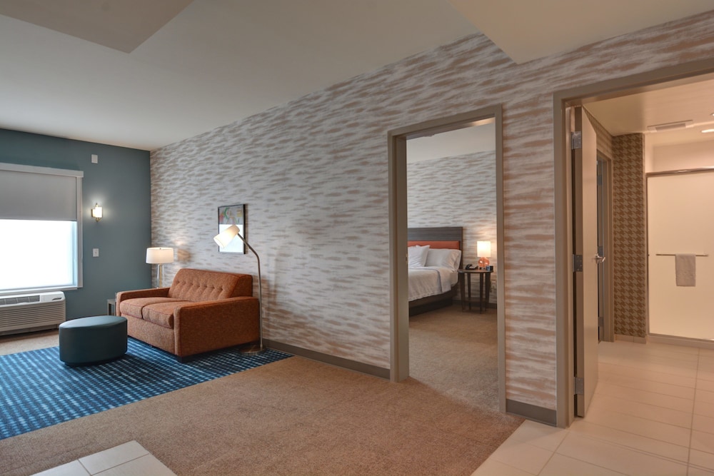 Home2 Suites by Hilton Charlotte Piper Glen - photo 17
