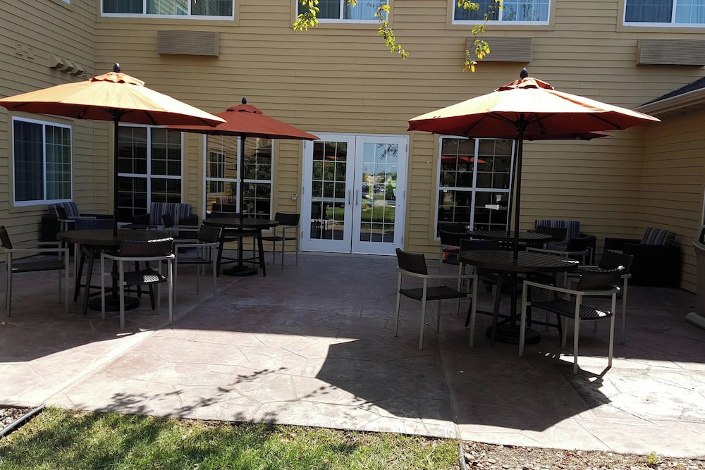 TownePlace Suites by Marriott Sioux Falls - photo 51