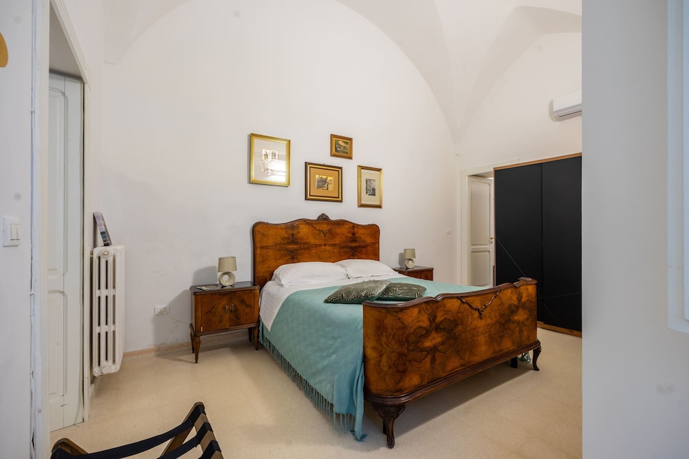 Dimora storica Le Perle — 5-Star Luxury Hotel in Lecce, Italy