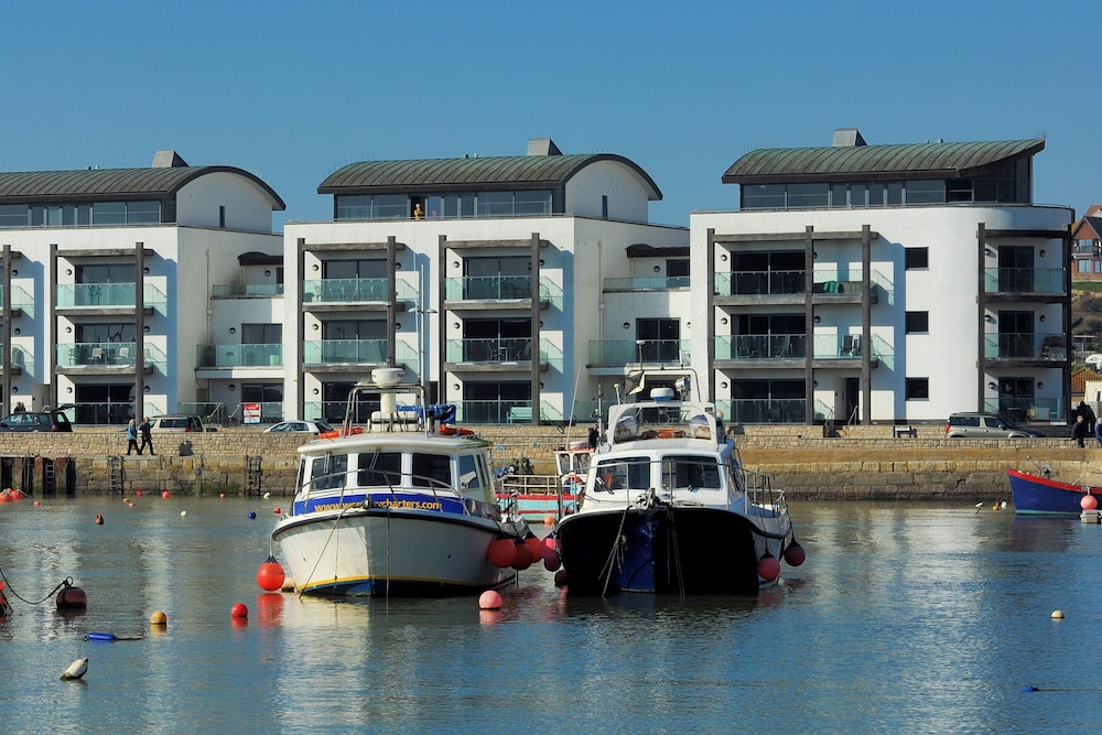Harbour View — 4-Star Luxury Hotel in Bridport, United Kingdom