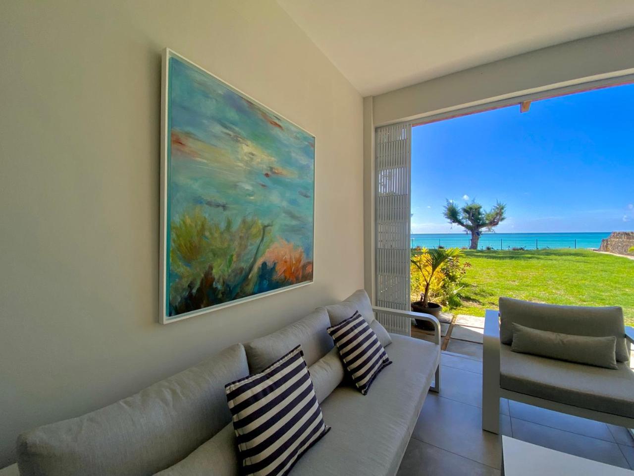Beachfront Duplex with Direct Beach Access — Cap Malheureux — photo 5