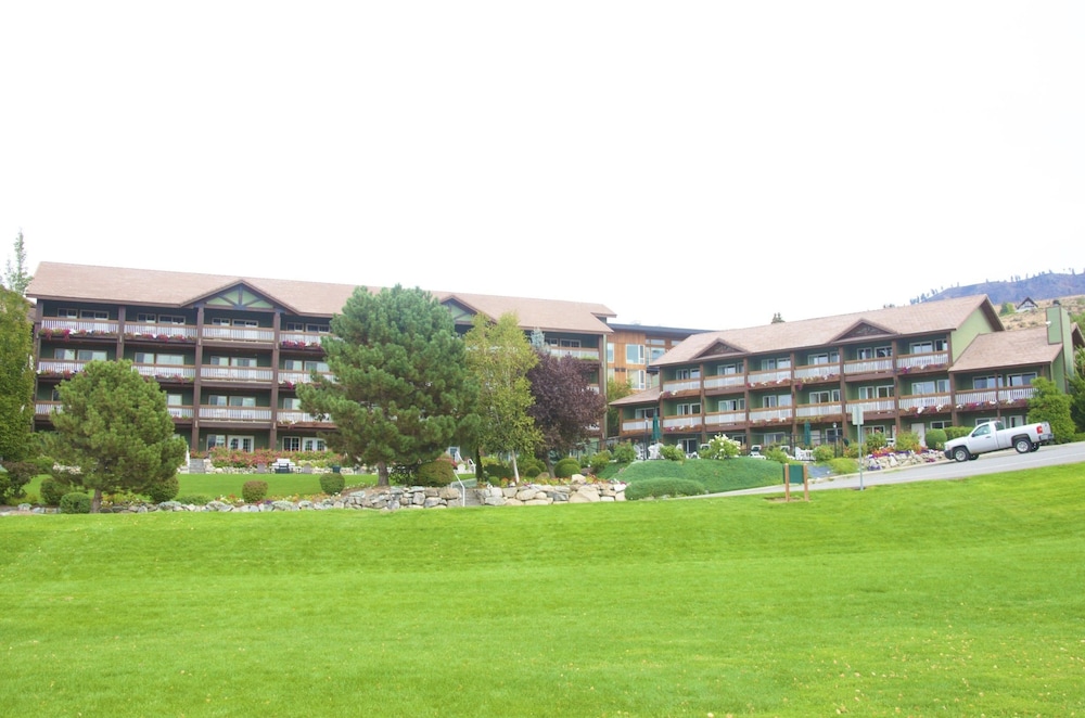 Lakeside Lodge And Suites - photo 58