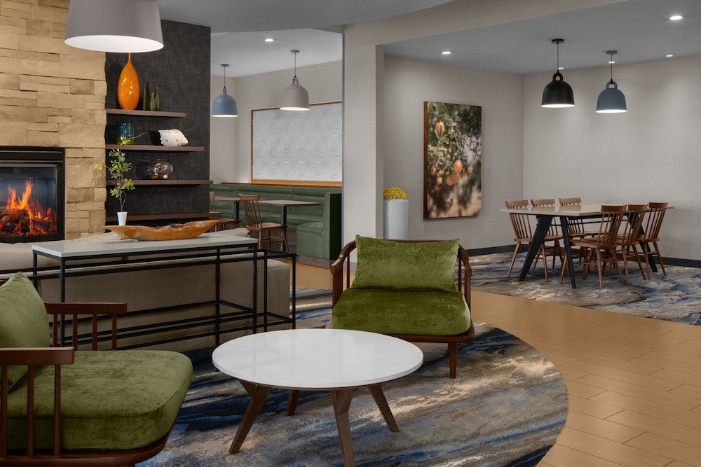 Fairfield Inn & Suites Tustin Orange County - photo 2