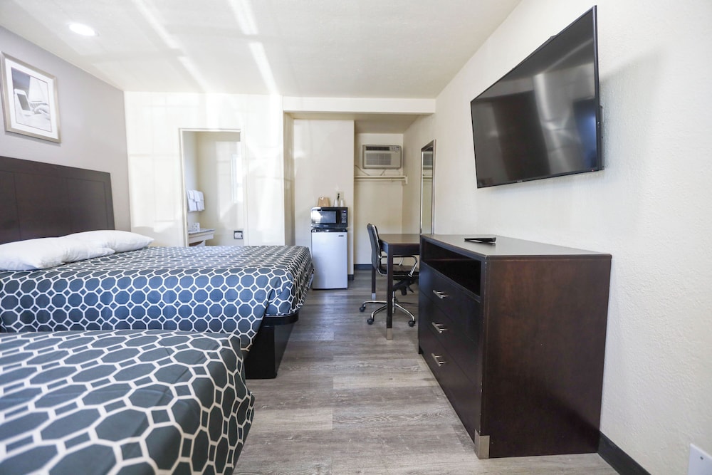 Sky Riders Motel - photo 11
