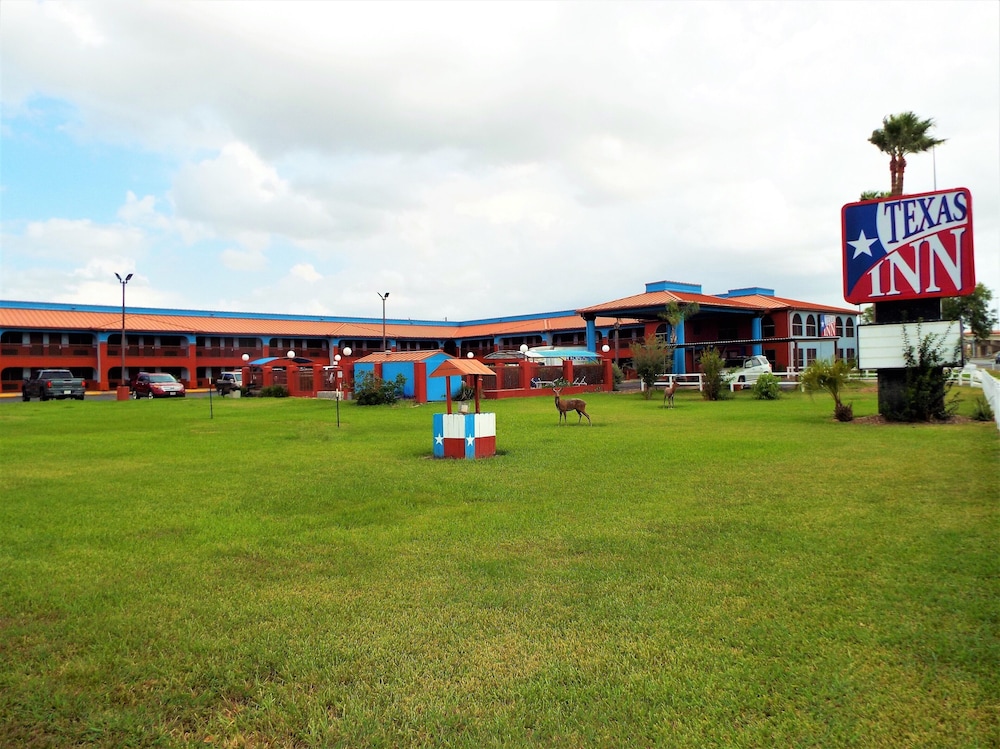 Texas Inn Harlingen - photo 14