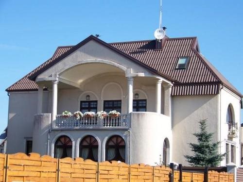 Neonele in Palanga, Lithuania