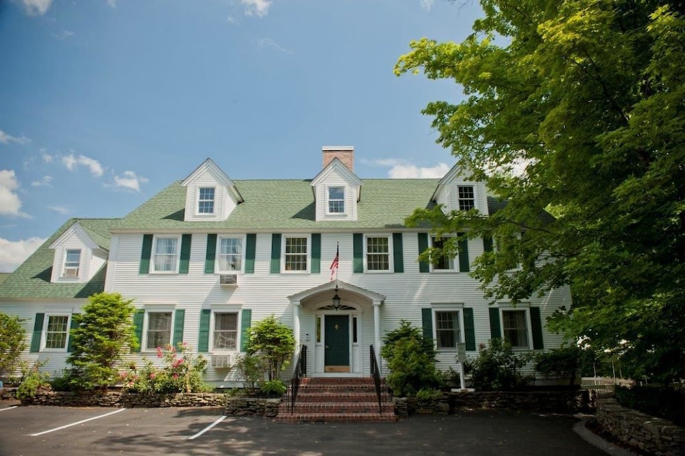 Chocksett Inn and Restaurant - photo 40
