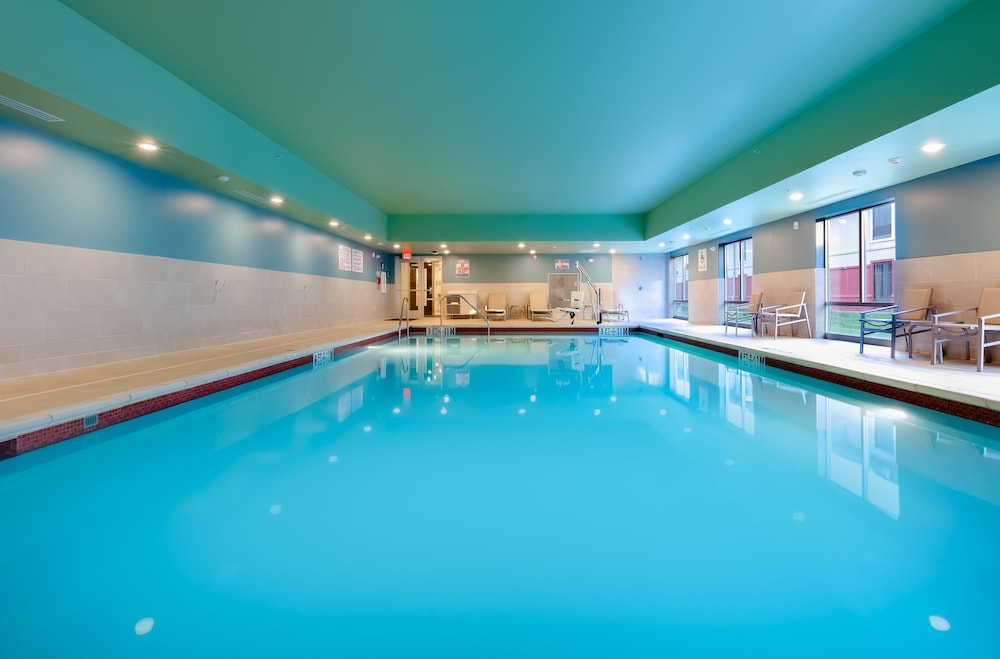 Holiday Inn Express Calhoun South by IHG - photo 24