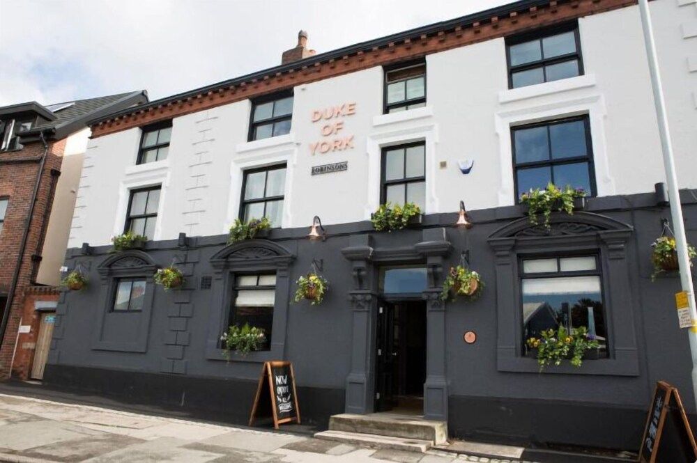 Duke Of York - carbon neutral hotel in Stockport