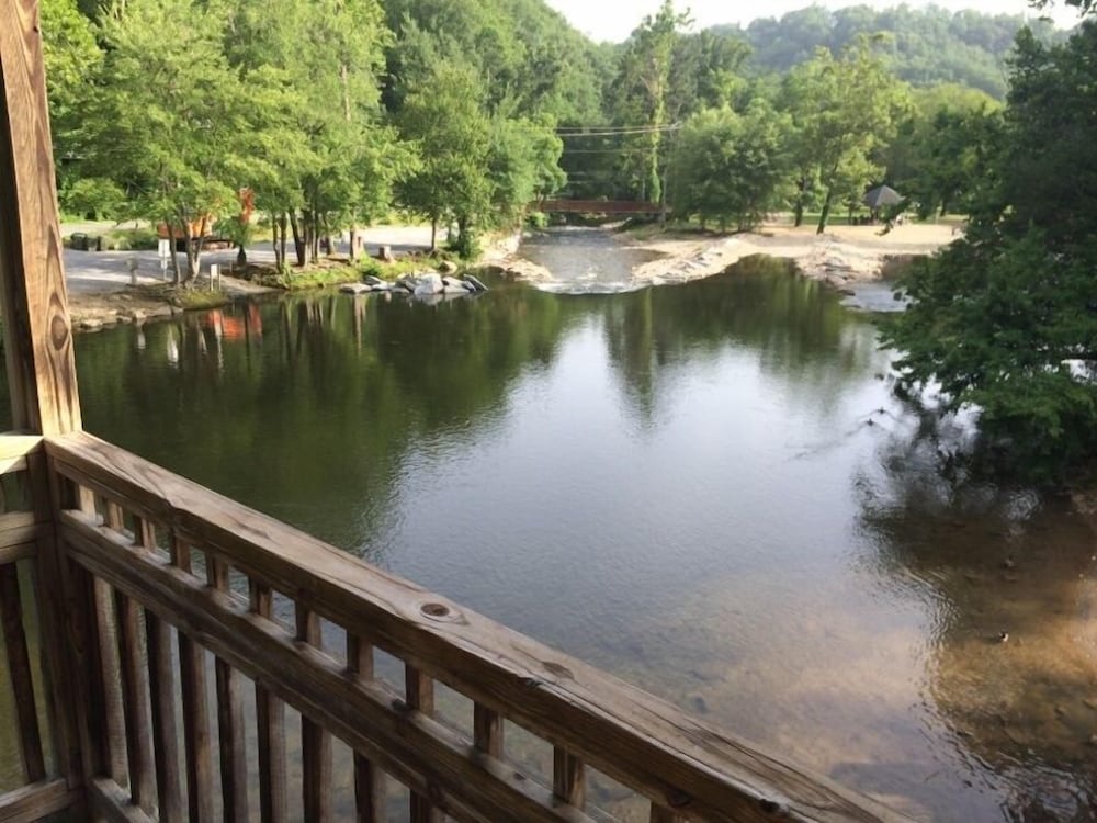 Drama Inn - photo 28