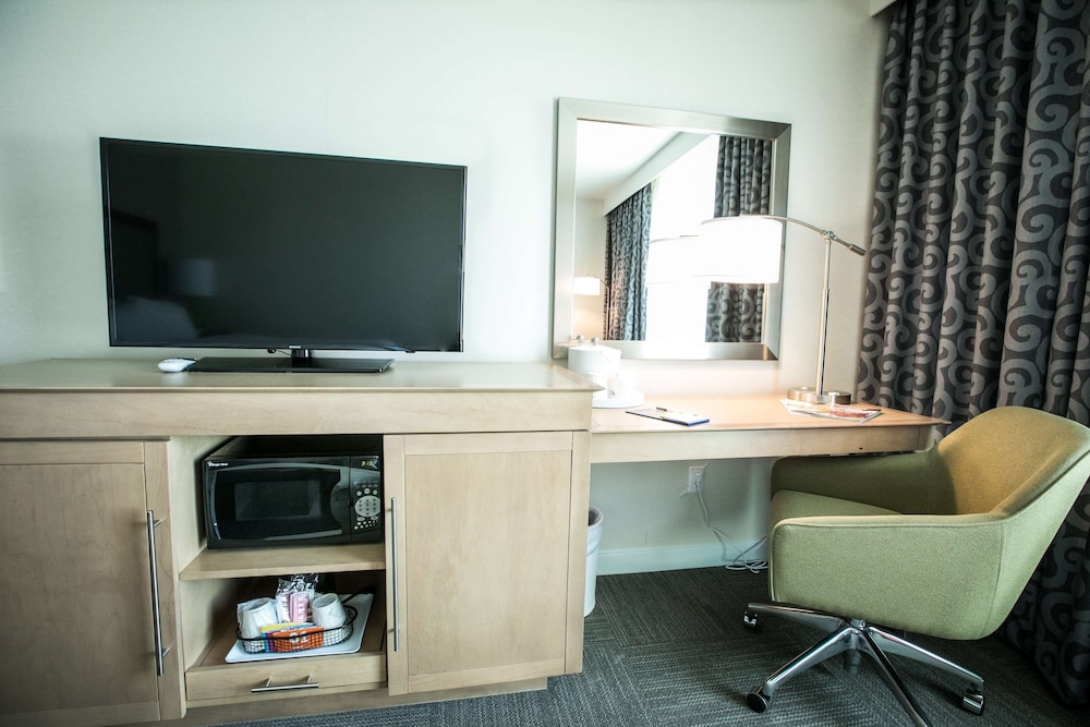 Hampton Inn & Suites Tempe Phoenix Airport AZ - photo 22