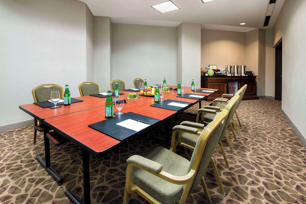 Hilton Houston Post Oak by the Galleria - photo 63