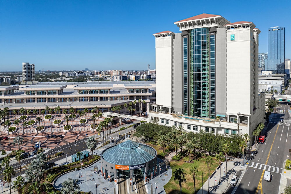 Embassy Suites by Hilton Tampa Downtown Convention Center - photo 100