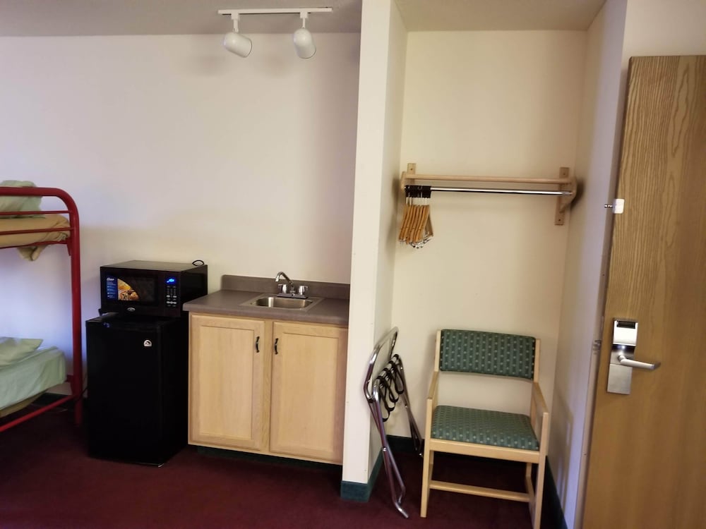 Bilmar Inn & Suites Dell Rapids Near Sioux Falls - photo 41