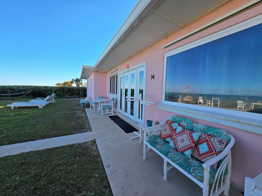 Sea Scape Oceanfront Motel - photo 45