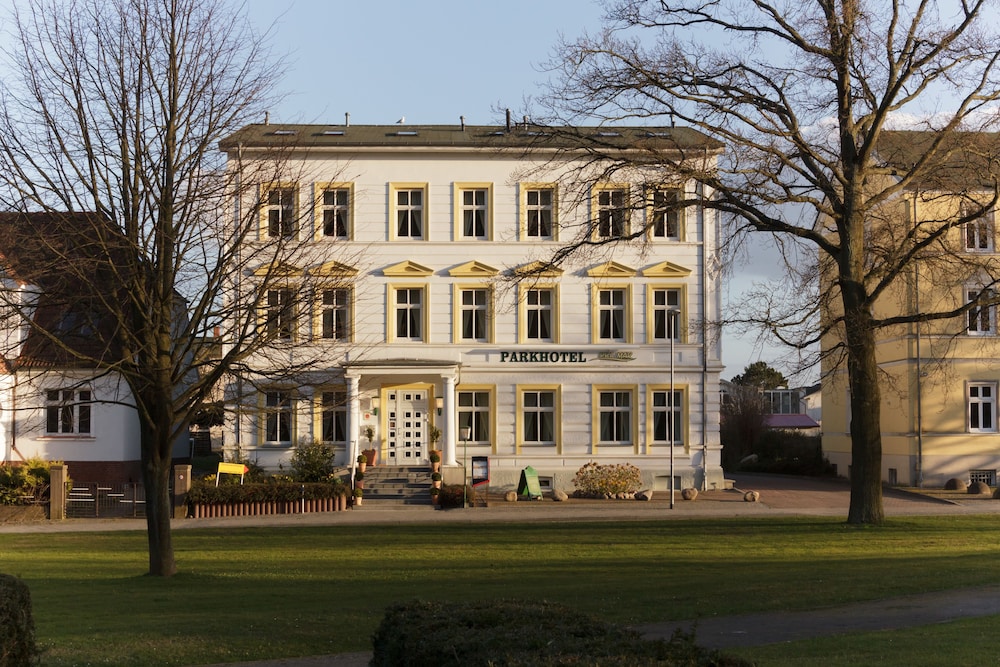 Parkhotel Del Mar — Sassnitz