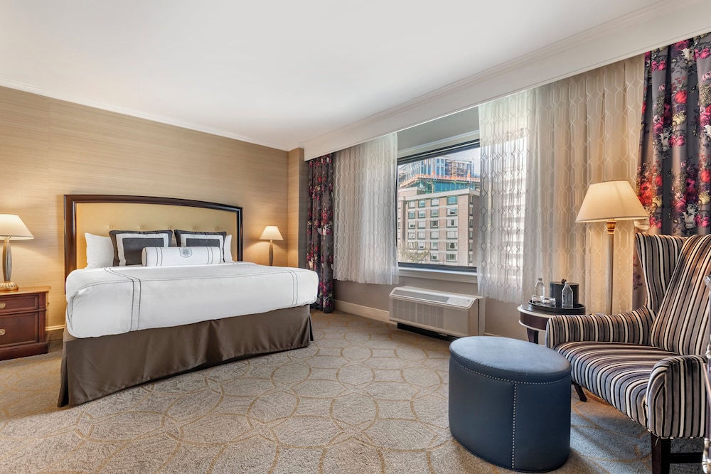 Omni Shoreham Hotel - photo 44