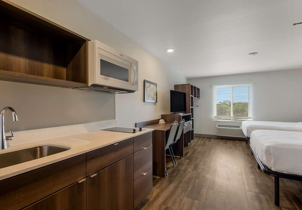 WoodSpring Suites Roanoke - photo 26