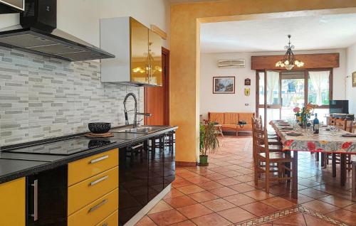 Lovely Home In Caronia — Caronia — photo 5
