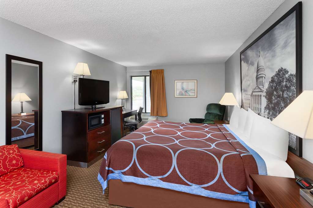Super 8 by Wyndham Sun Prairie Madison E - photo 20