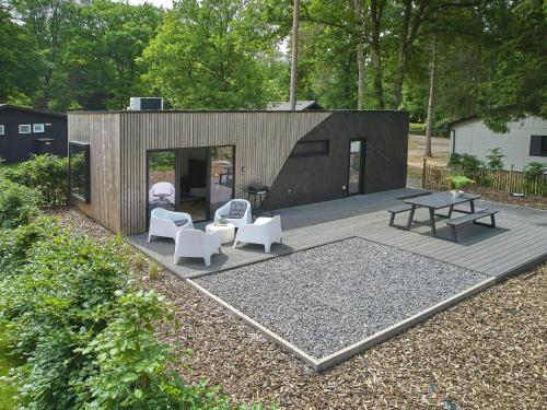 De Eekhoorn - carbon neutral hotel in Zutendaal