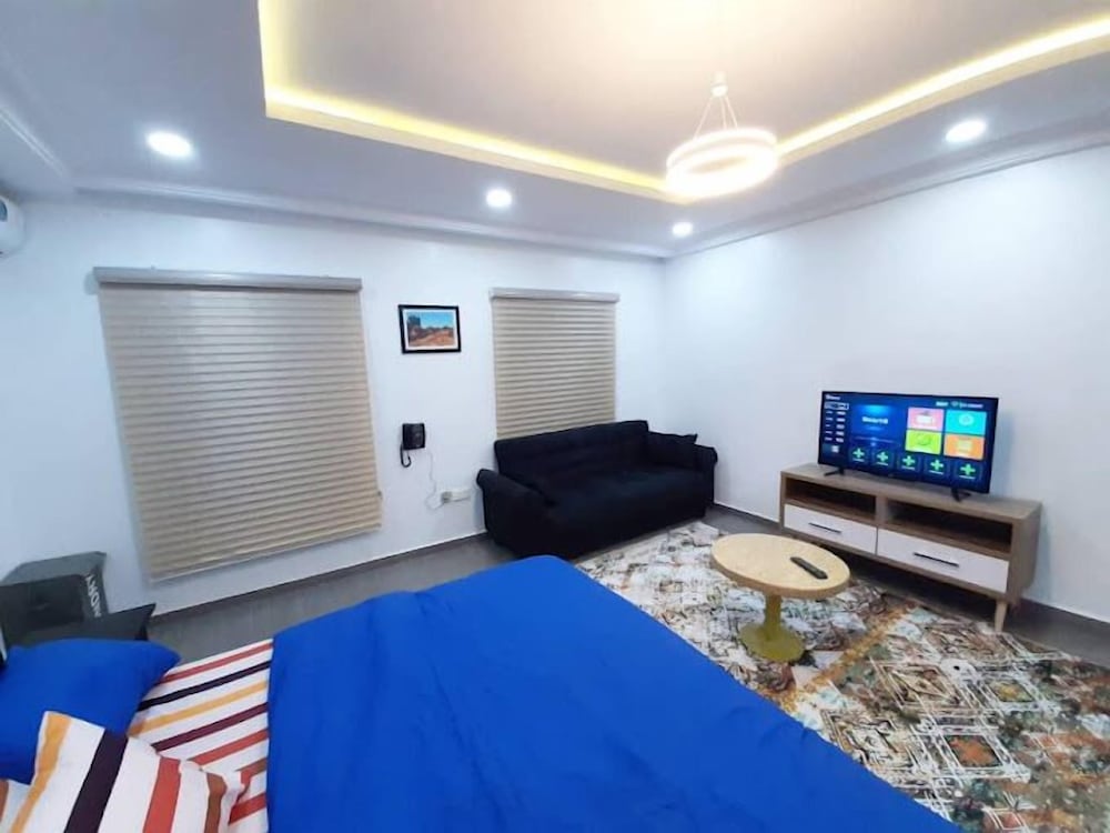 De Palatial Hotel and Apartments — Benin City — photo 2
