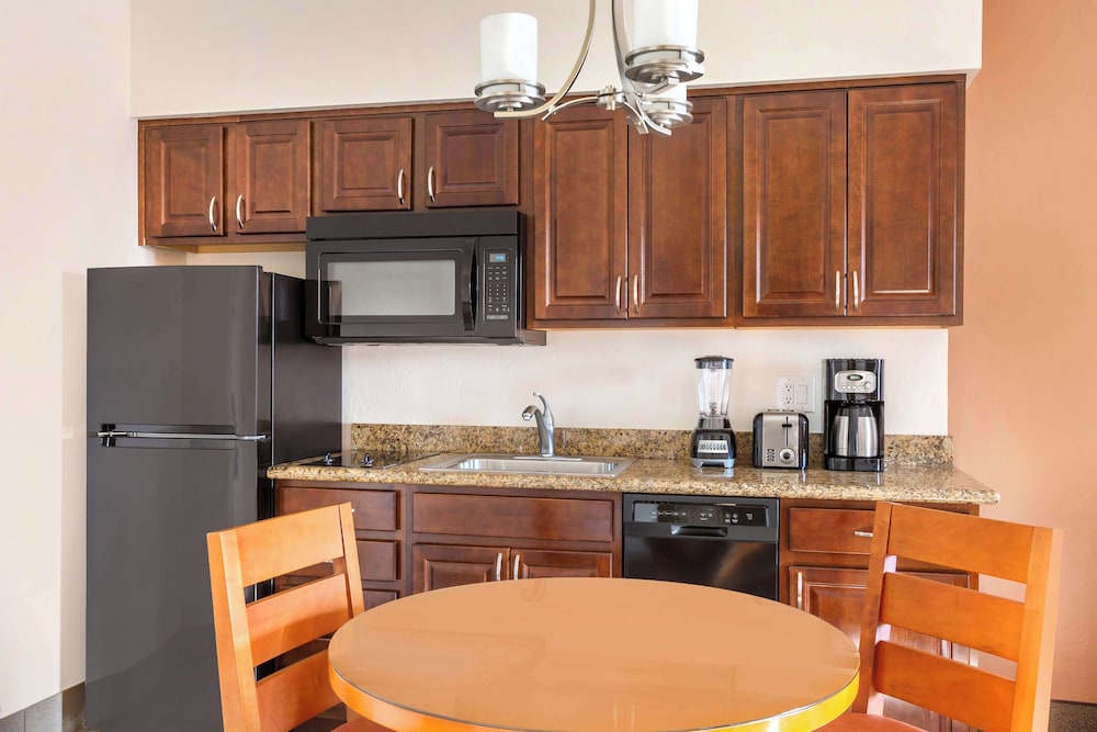 Hilton Vacation Club Varsity Club Tucson - photo 15