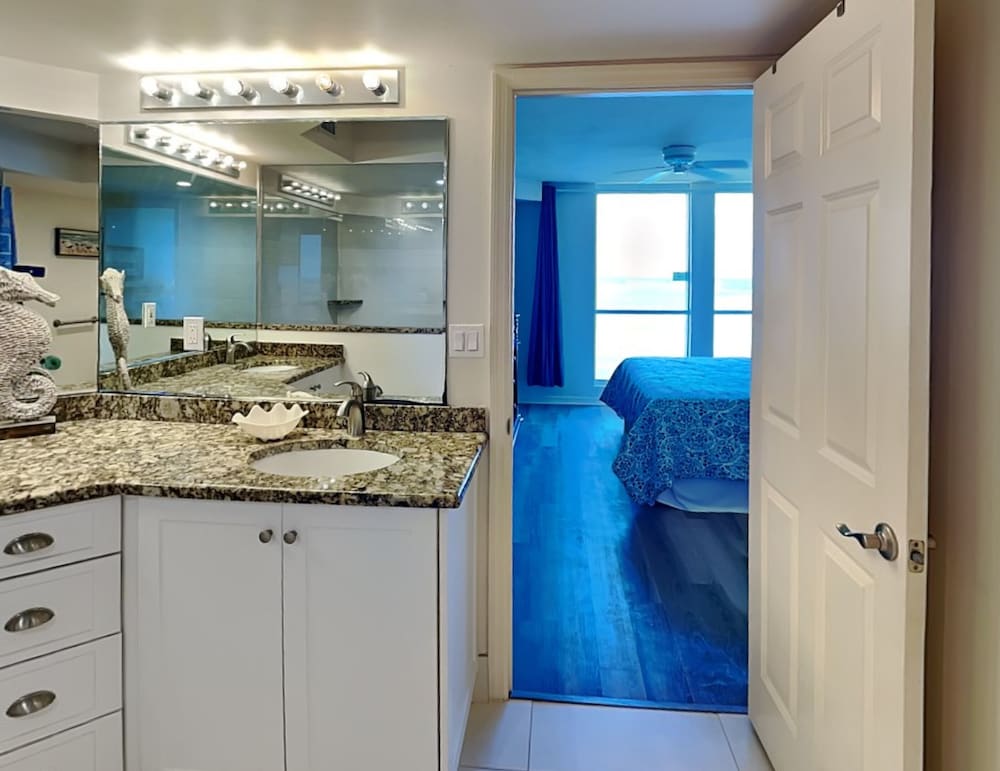 Lovers Key Resort by Distinctive Beach Rentals - photo 21