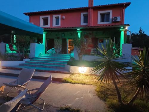 Orange Ville — 4-Star Luxury Hotel in Villamassargia, Italy