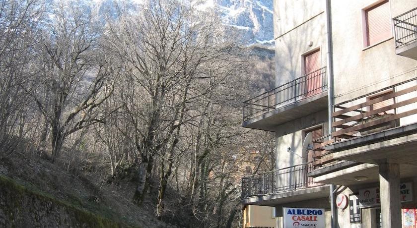 Hotel Casale — hotel in Isola Del Gran Sasso D'italia