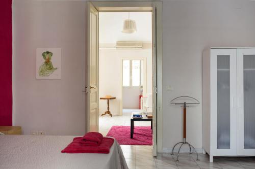 The Good Place — 4-Star Luxury Hotel in Catania, Italy