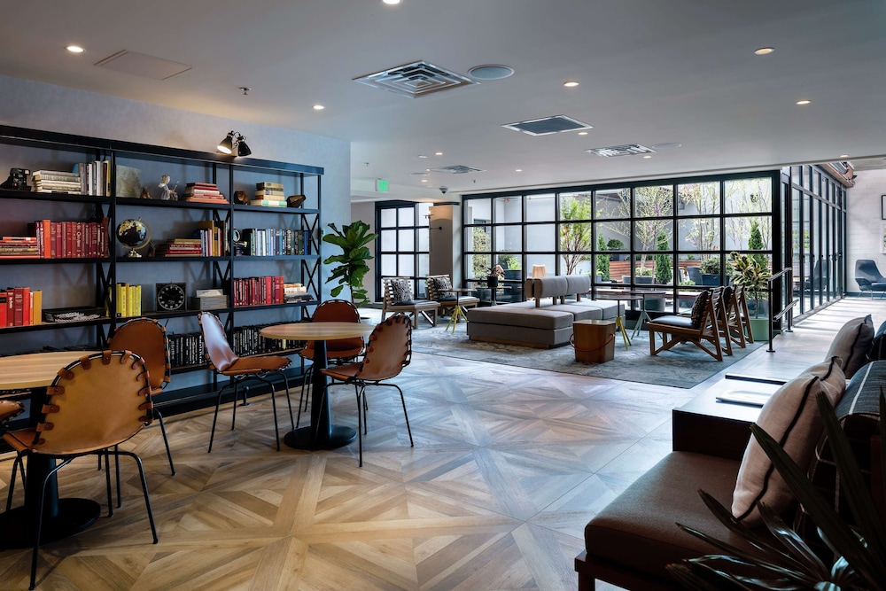 Freepoint Hotel Cambridge Tapestry Collection by Hilton - photo 4