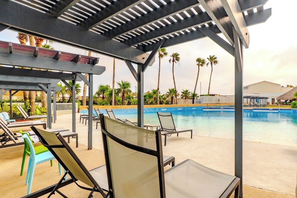 Holiday Inn Resort South Padre Island Beach Front by IHG - photo 44
