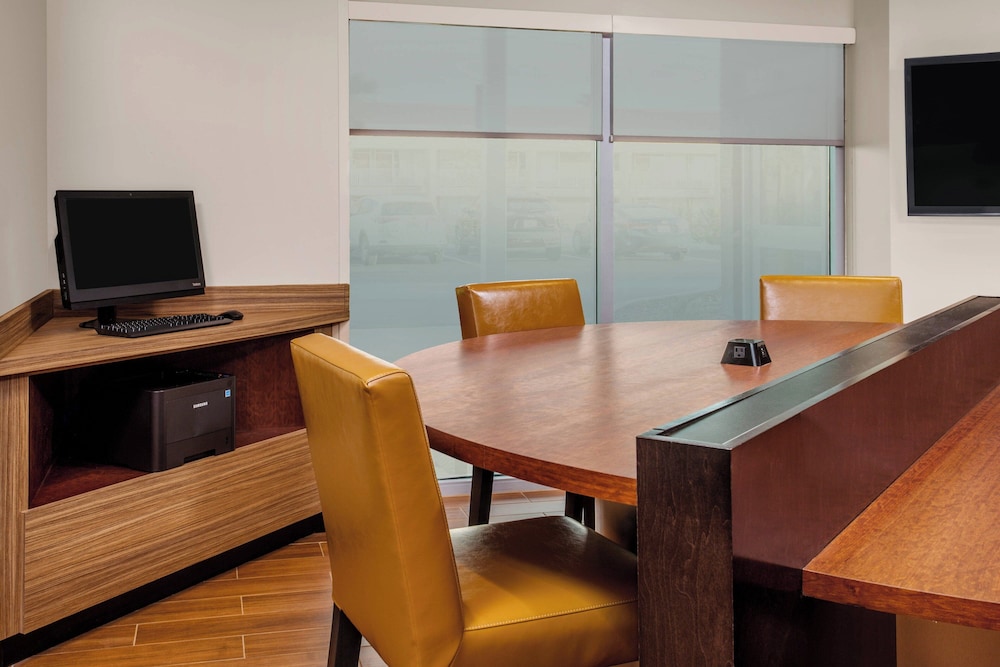 TownePlace Suites by Marriott Titusville Kennedy Space Center - photo 16