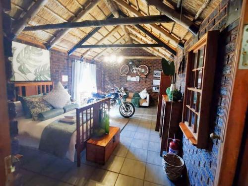 Grotto to Gravel — 4-Star Luxury Hotel in Johannesburg, South Africa