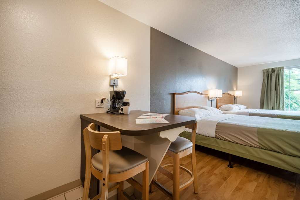 Studio 6 Extended Stay Roswell GA Atlanta - photo 17